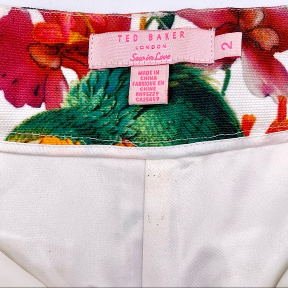 Like NEW Ted Baker 'Quellia' Tropical Shorts, TB2 - Picture 12 of 15